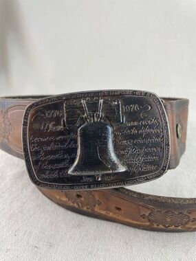 Vintage 1975 James Lind Bicentennial Buckle with Leather Belt